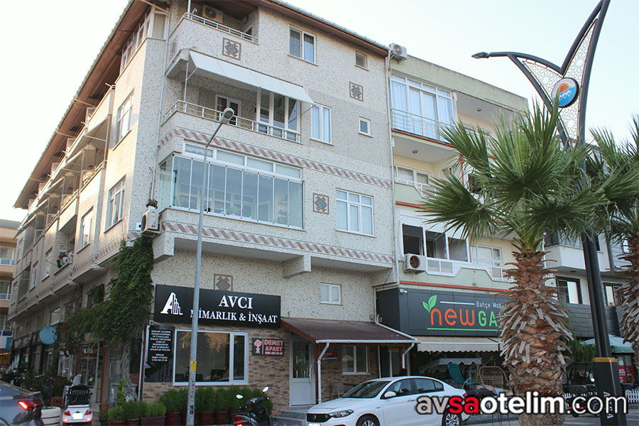 Demet Apart
